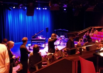 Как се ходи на събитие или ресторант в Нидерландия без зелен сертификат