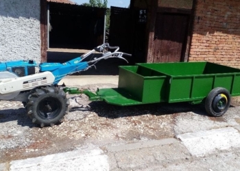 Пиян шофьор с мотоблок се заби в паркиран автомобил