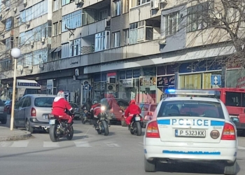 Коледно шествие на мотористи оживи улиците в Русе /ВИДЕО/