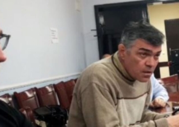 На протеста: Венци Чикагото и д-р Георги Тодоров от Русе в първите редици