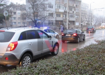 Възрастна пешеходка бе блъсната на пешеходна пътека в Русе /ВИДЕО/