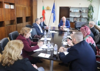 Областната комисия по екология ще работи с румънците за стърнищата