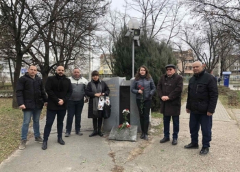 СДС-Русе почете жертвите на комунистическия режим