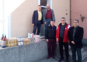 Ротари клуб „Русе-Дунав“ дари храни на центъра за бежанци в Бяла