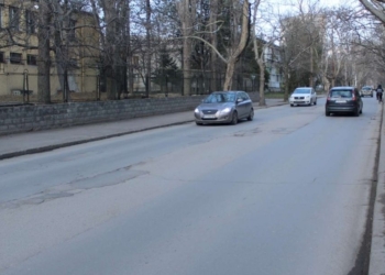 Започна ремонтът на ул. „Чипровци“, срокът е 2 месеца