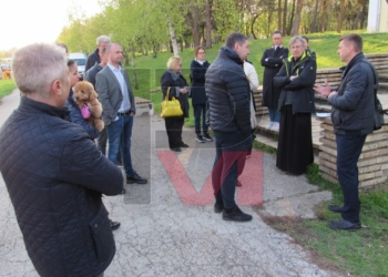 Родители срещу община заради търлата в Парка на младежта /ВИДЕО/