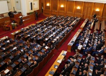 Депутатите от Русе за вота на недоверие – какви са реакциите им