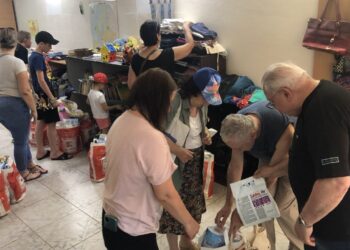 Десетки украинци в Русе получиха от „Каритас“ пакети с продукти за подкрепа