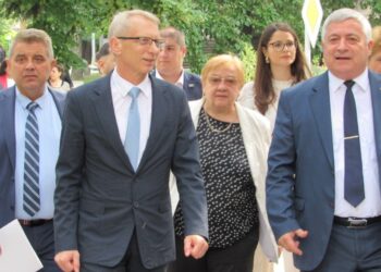 Акад.Денков в Русе: ВУЗ-овете ще борят плагиатството със софтуер /ВИДЕО/