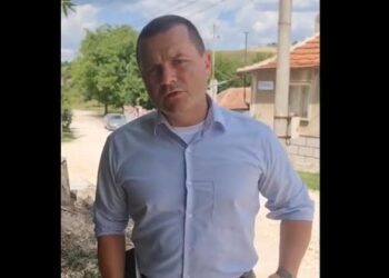 Кметът се закани да съди изпълнителите на ВиК-проекта, кани русенци на среща