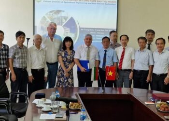 Русенският университет укрепва връзките с Института VIAEP в Ханой