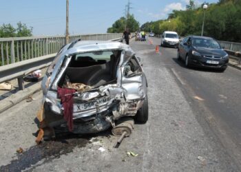 Зрелищна катастрофа на Дъговия мост в Русе /ВИДЕО/