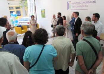 „Продължаваме промяната“ откриха офис и приемна в Русе