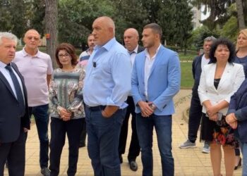 Бойко Борисов посети Международния фолклорен фестивал в Борово