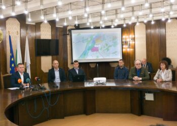 Кметът представи пълномощниците за кварталите на Русе, ето кои са /ВИДЕО/