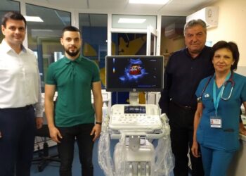Педиатрията на УМБАЛ „Канев“ получи диагностична апаратура от „Българската Коледа“