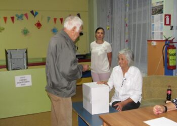 Изборният ден в Русенско започна, в една секция минават към бюлетини /ВИДЕО/