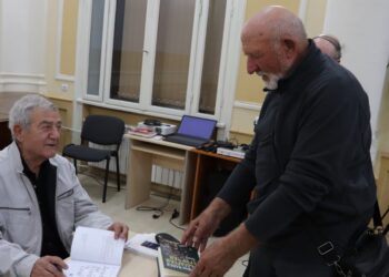 Литературен фестивал доведе Стефан Цанев на творческа вечер в Русе