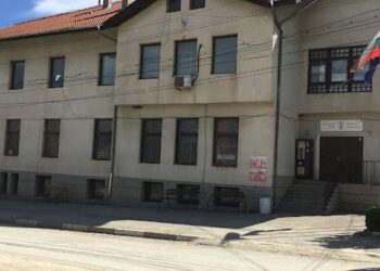 18-годишен без книжка загина при тежка катастрофа в кв.“Долапите“