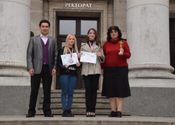 Студенти от Русенския университет с отличия от Олимпиадата по компютърна математика