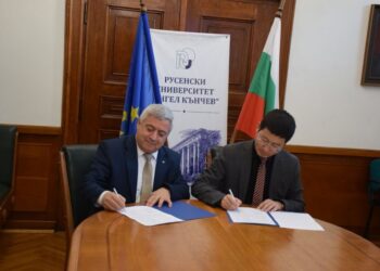 Хуауей Технолоджис България и Русенският университет подписаха меморандум за сътрудничество