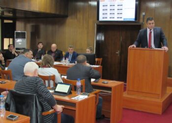 Съветниците от Русе копираха поведението на депутатите в парламента /ВИДЕО/