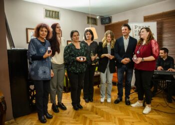 СУЕЕ получи първата национална награда „Рицар на книгата“ за училище