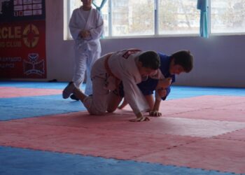 Първи турнир по самбо и бойно самбо се проведе в Русе