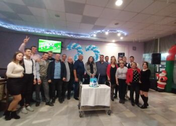 СДС в Русенско отпразнува 33-ата си годишнина с купон и торта /ВИДЕО/