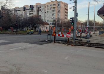Предсрочно: Отвориха за движение кръстовището на „Париж“ /ВИДЕО/