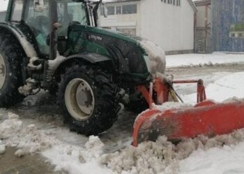 Общинските пътища в Русе и населените места са почистени от снега