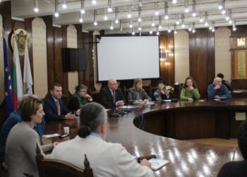Община Русе ще прави възпоменателна алея за делата на бележити русенци