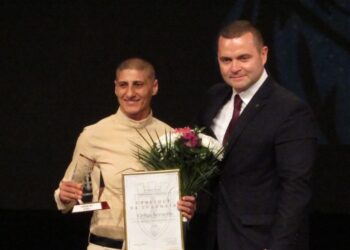 Боксьорката Севда Асенова – за трети път „Спортист на годината“ на Русе /ВИДЕО/