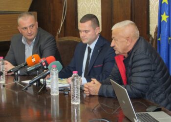 Летище Русе тръгва със самолети срещу градушка, граждански полети-нататък /ВИДЕО/