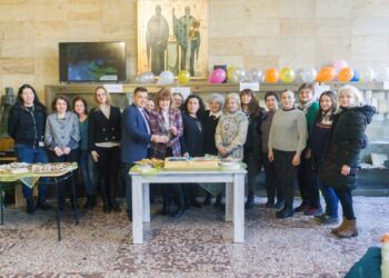 Русенската библиотека отбеляза своя 135-и рожден ден и получи стъклен плакет