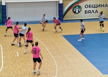 Хандбалистките на Бяла завършиха с победа първия етап на първенството