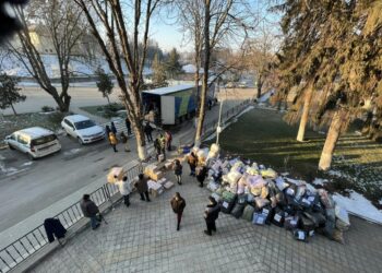 Първите камиони с помощи от Русе и Ветово потеглиха днес за Одрин /ГАЛЕРИЯ/
