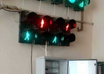 Иновативен пешеходен светофар и нископодов градски транспорт правят в Русе