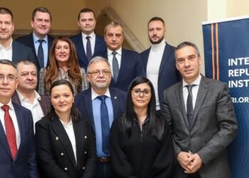 Кметът Милков участва в дискусия за антикорупцията с посланик Херо Мустафа