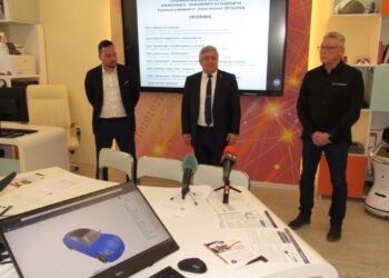 Лаборатория „3DEXPERIENCE-инженери на бъдещето“ откриха в университета/ВИДЕО/