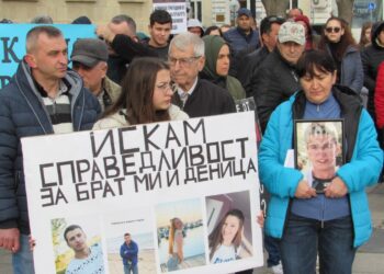 Близки на загинали в катастрофа ученици чакат три години справедливост /ВИДЕО/