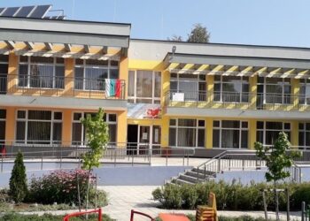 Общината ще прави малки фотоволтаици в Русе за улично осветление