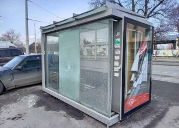 Община Русе прекратява договора и с втория концесионер на спирките