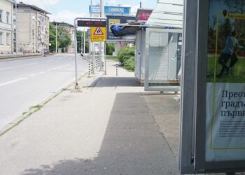 Общината ще отдаде под наем чрез търг 27 павилиона по спирките в Русе /СПИСЪК/