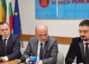 МЗ: Планира се изграждане на площадка за медицински хеликоптери в Русе