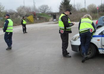 Четирима са задържани при спецоперацията на полицията в Русенско /ВИДЕО/