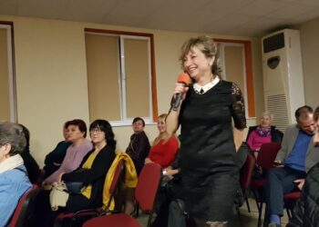 Социоложката Мира Радева представя своя „Любовен роман“ и пее шансони в Русе