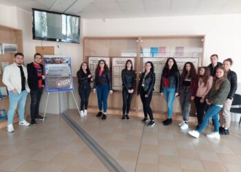 Студенти и преподаватели от Юридическия факултет отбелязаха с изложба два празника