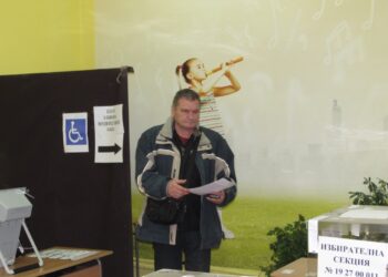 Изборният ден в Русенско започна, в 7 часа имаше желаещи да гласуват /ВИДЕО/