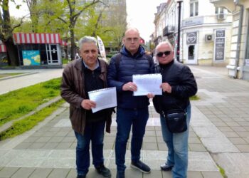 15 000 подписа от Русенско в подкрепа на референдума на „Възраждане“ за лева